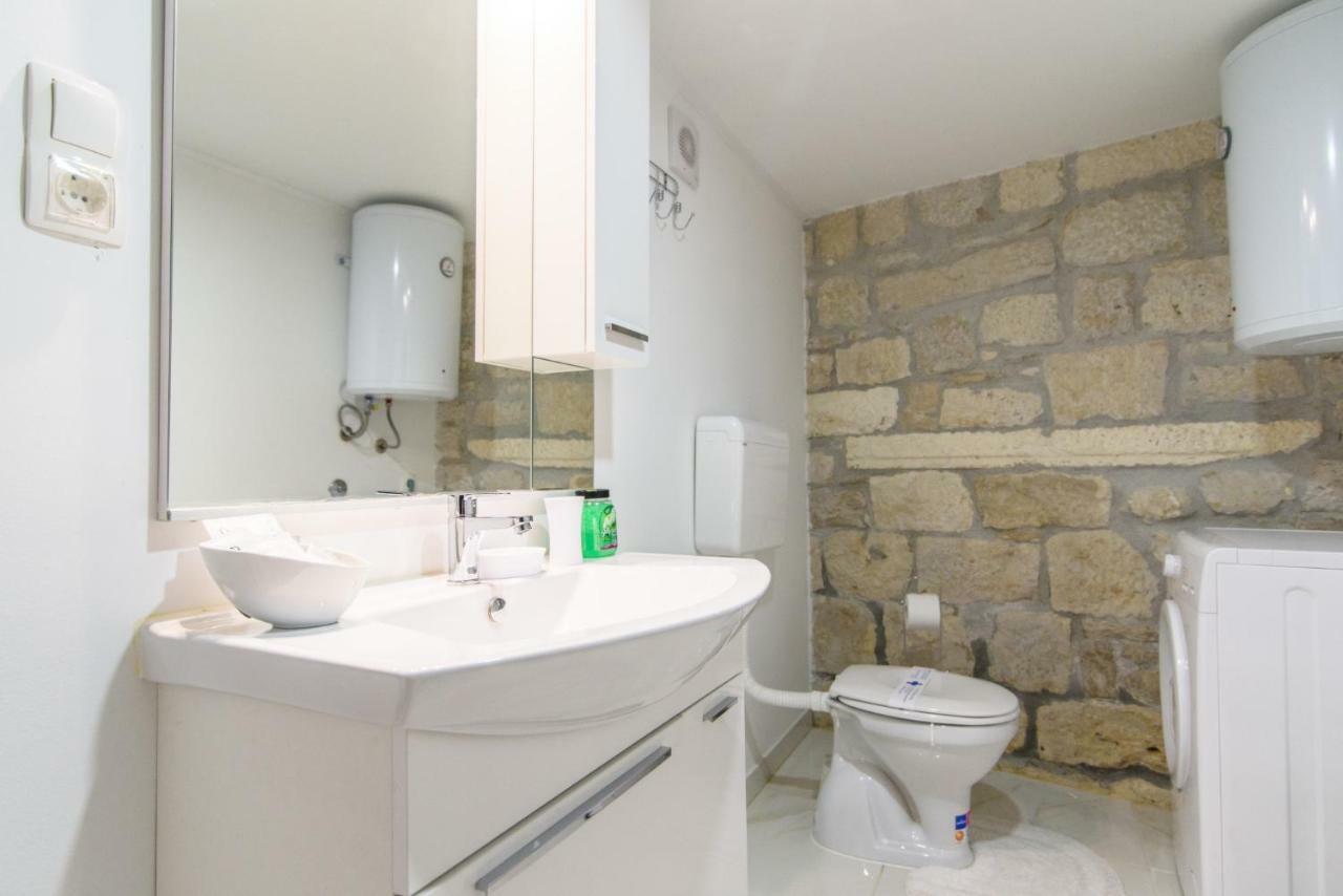 Studio Apartman Rea Трогир Экстерьер фото